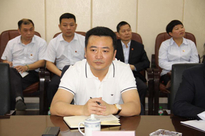 江西長運(yùn)黨委書記、董事長王曉到南昌長運(yùn)調(diào)研