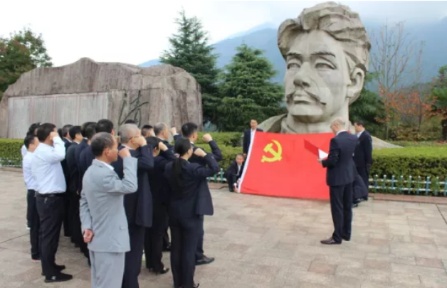 上饒汽運開展“重溫歷史、感悟初心”主題黨日活動