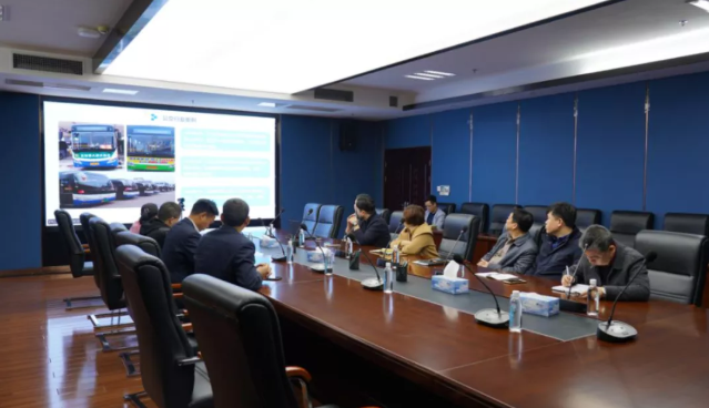 南昌公交集團(tuán)到長運(yùn)科技調(diào)研車載主動安全設(shè)備 萬建紅出席