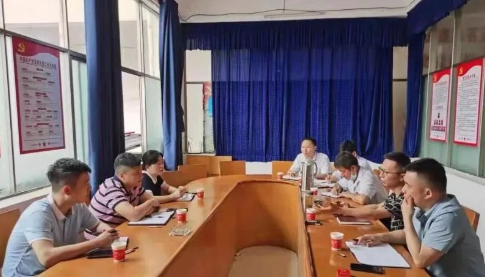 占梁一行蒞臨吉安長運永新分公司實地調研