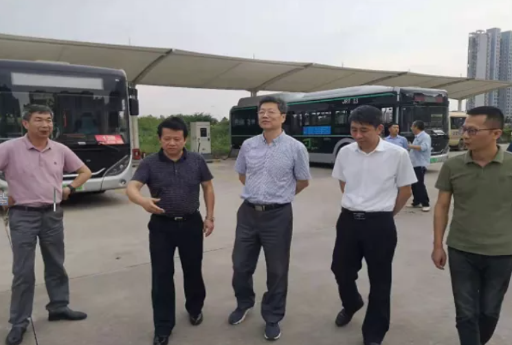 省交通廳安委會督查組督導吉安長運、吉安公交安全生產工作