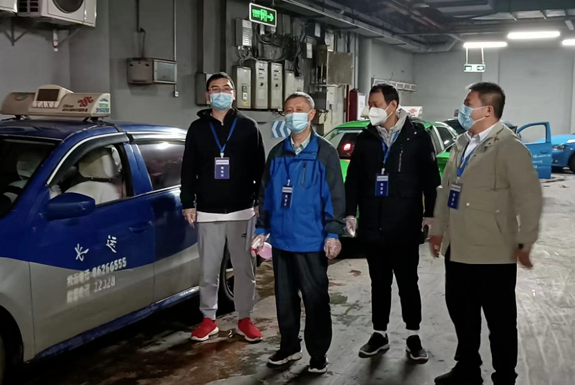 江西長(zhǎng)運(yùn)多家子公司開(kāi)展節(jié)日安全生產(chǎn)、疫情防控督查工作