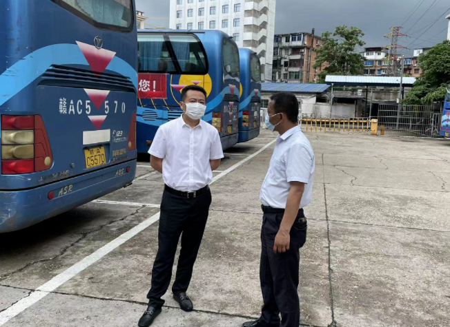 王曉督導青山客運站復工復產(chǎn)、疫情防控及安全生產(chǎn)工作