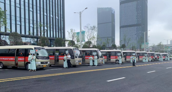 吉安長運(yùn) 主動出擊 拓展包車業(yè)務(wù)