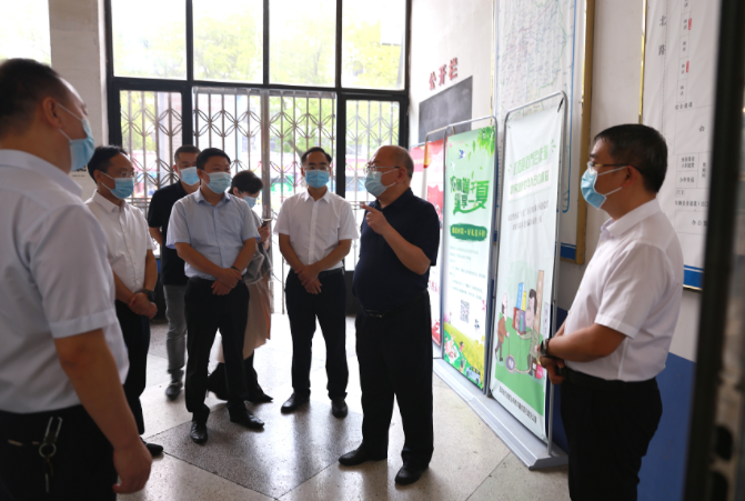 省委宣傳部領導深入萍鄉(xiāng)長運督導文明創(chuàng)建、疫情防控工作