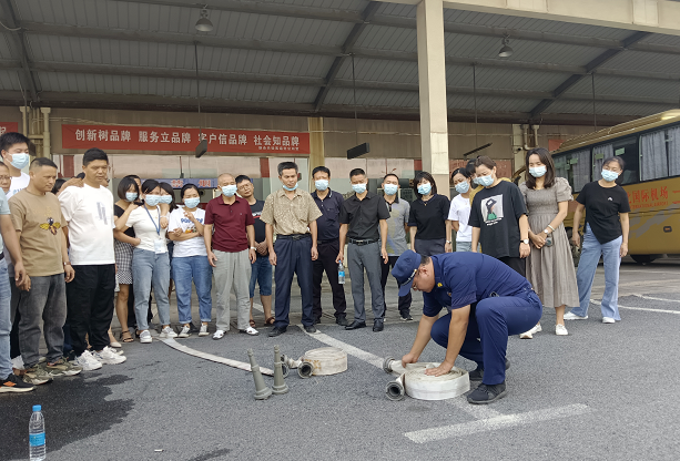 新余長運(yùn) 開展消防安全應(yīng)急處置實操培訓(xùn)
