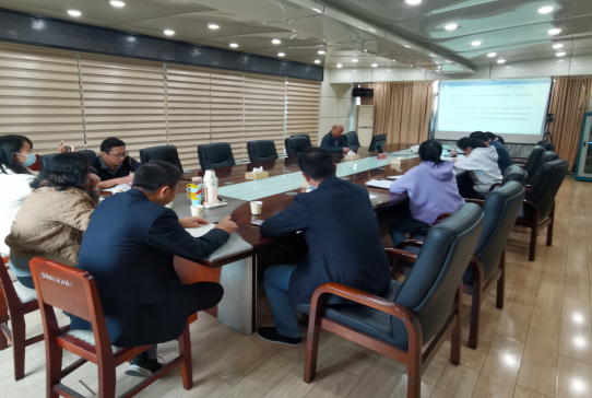 撫州長(zhǎng)運(yùn) 舉辦新《客規(guī)》和《班車(chē)客運(yùn)定制服務(wù)操作指南》專(zhuān)題培訓(xùn)