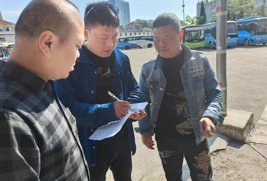 景德鎮(zhèn)長運  昌江公交公司組織開展節(jié)前機務(wù)、安全隱患專項排查活動周