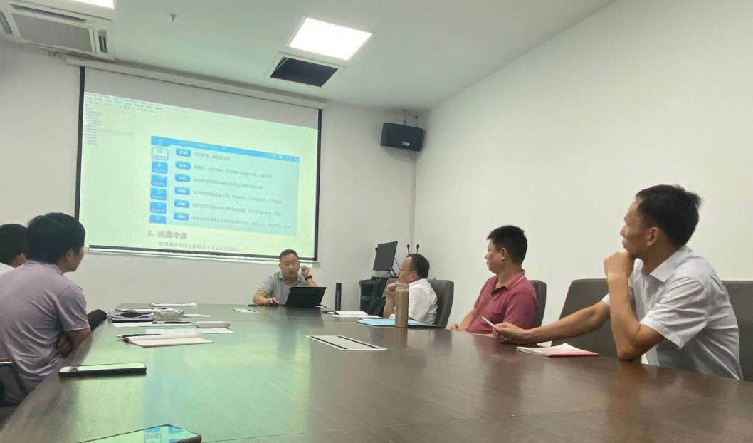 青山客運分公司開展公交調(diào)度專項培訓