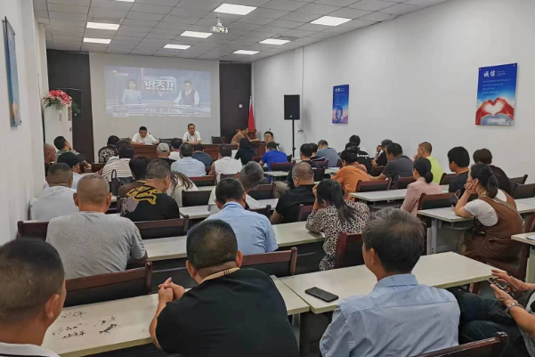 景德鎮(zhèn)長(zhǎng)運(yùn)：昌江公司召開(kāi)8月份駕駛員安全、機(jī)務(wù)例會(huì)