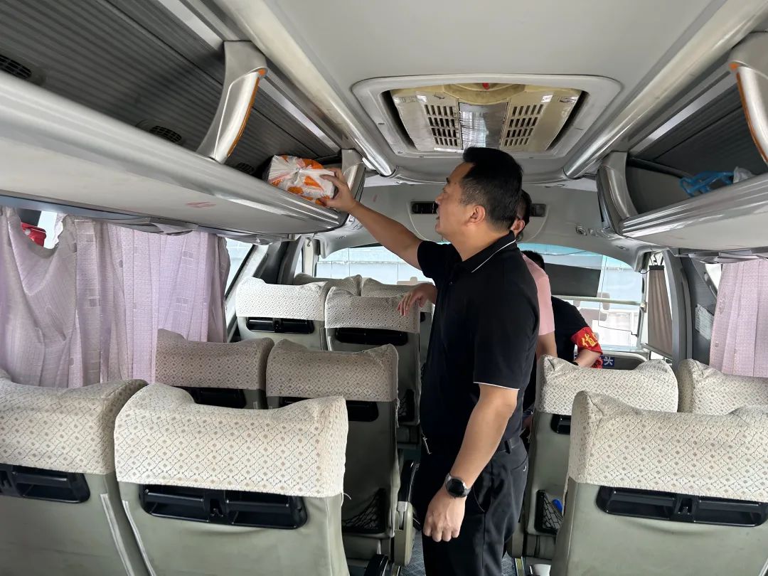 王曉督導長運物業(yè)、都市城際公交“中秋、國慶”期間安全維穩(wěn)、值班值守工作