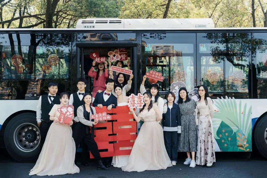 創(chuàng)新經(jīng)營(yíng) || 新余公交：婚車定制 低碳、節(jié)儉、有新意！