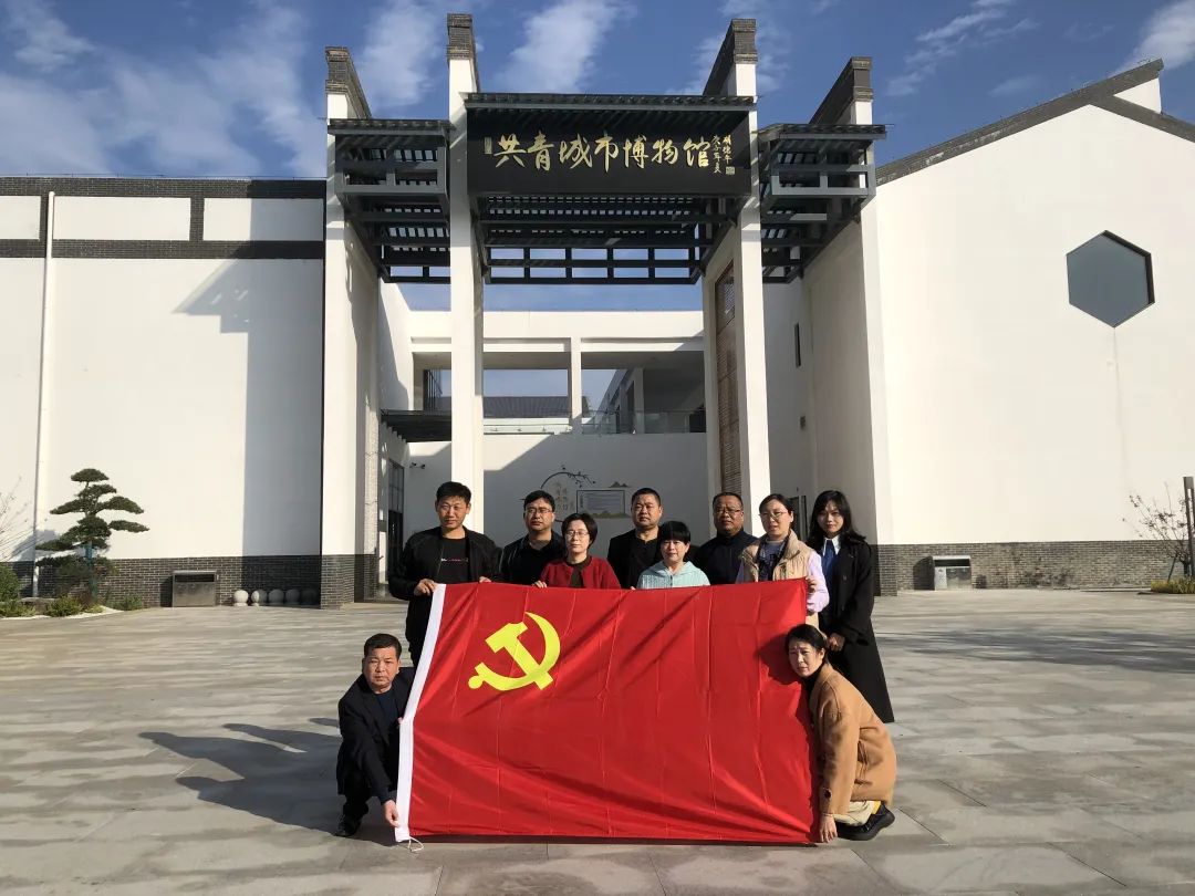 九江長運(yùn) 共青公司開展“傳承共青精神 賡續(xù)紅色血脈”主題黨日活動