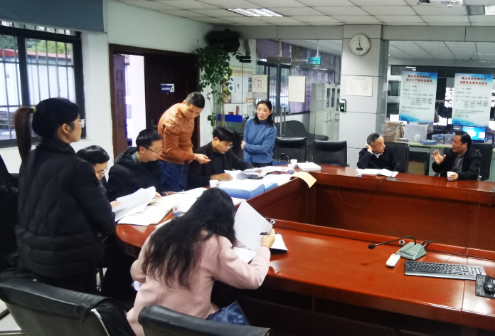 安徽省安全消防巡查督導(dǎo)組檢查黃山長運安全生產(chǎn)工作