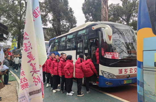 撫州長運(yùn):圓滿完成2024年江西古村跑(流坑)傳統(tǒng)村落挑戰(zhàn)賽運(yùn)輸任務(wù)