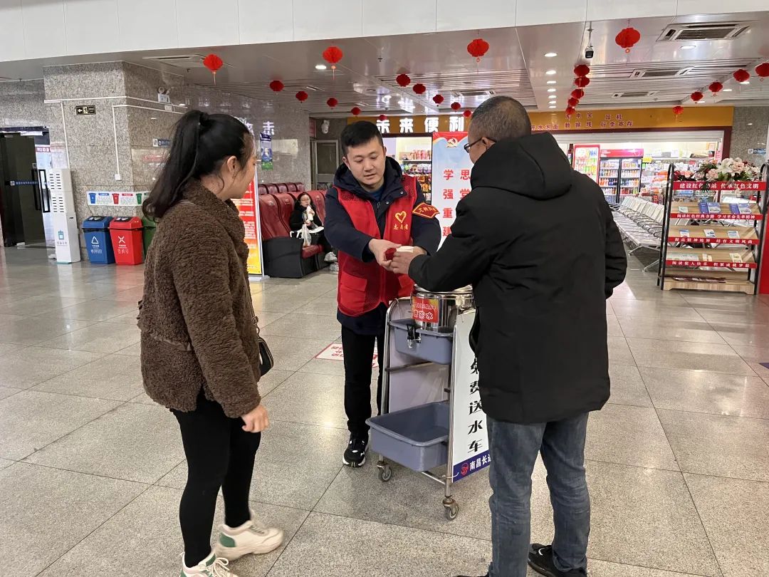 都市城際公交、大通物流：情滿三月學(xué)雷鋒