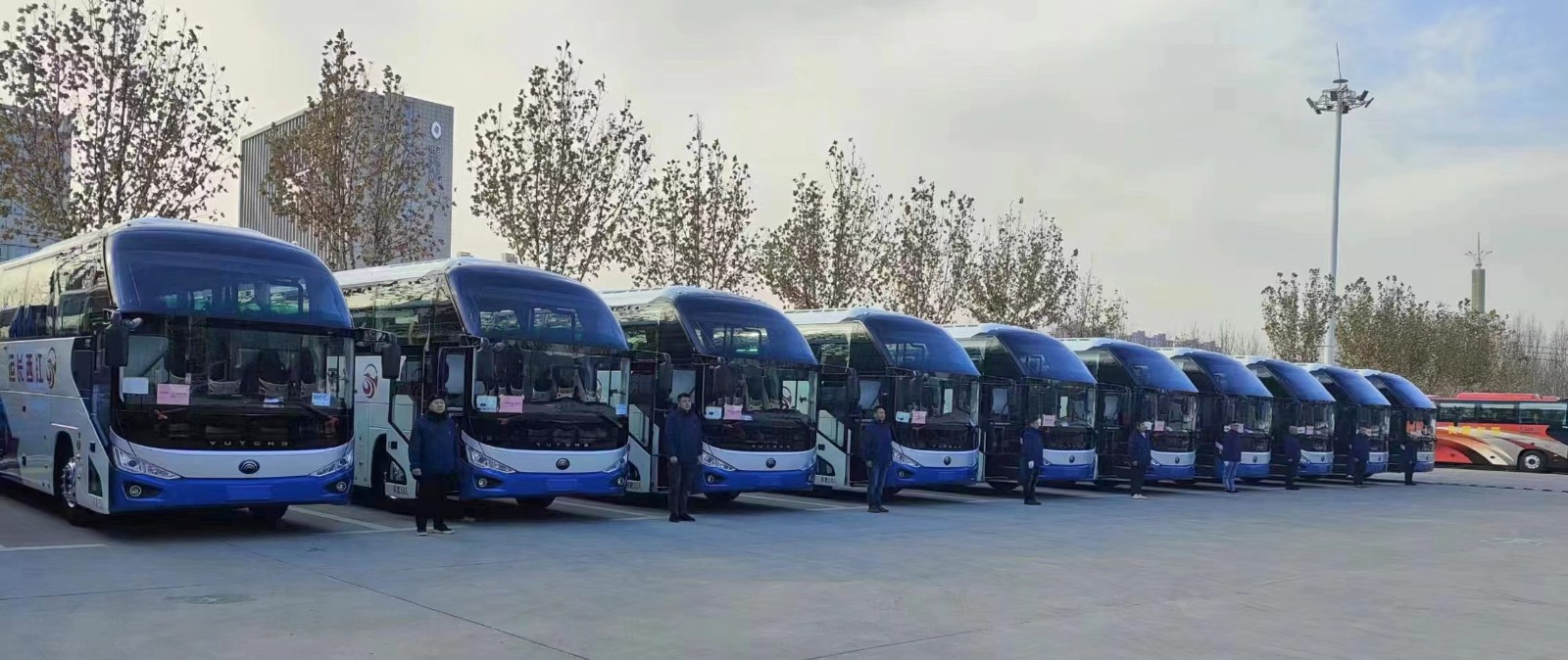 都市城際公交：2分鐘接單，20分鐘出發(fā)！高效完成緊急用車任務