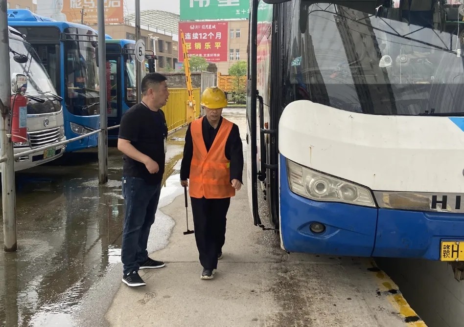 景德鎮(zhèn)長運(yùn)：多措并舉 開展“一速一帶”、“分心駕駛”整治活動(dòng)