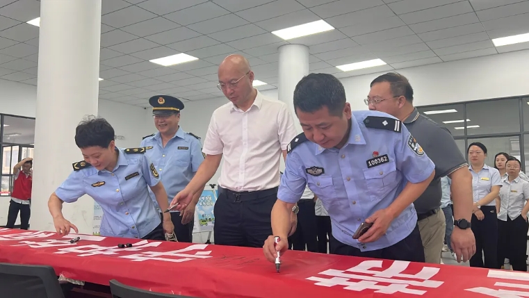 吉安公司:舉辦“安全生產(chǎn)月”應(yīng)急處置演練活動