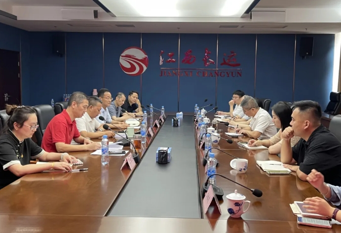 胡勁松督導(dǎo)江西長(zhǎng)運(yùn)“雙節(jié)”前信訪維穩(wěn)工作 李偉、穆孫祥陪同