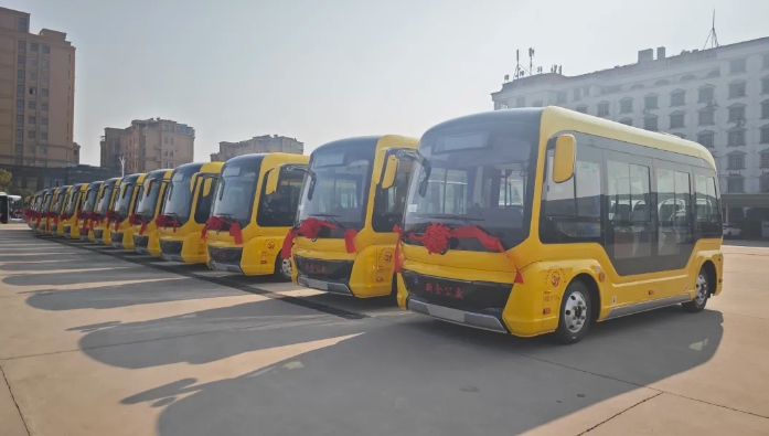 新余公交:40臺新純電動公交車投入運(yùn)營