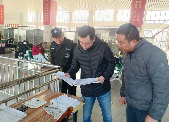 馬鞍山長客:對春運期間安全生產(chǎn)工作進行督導檢查