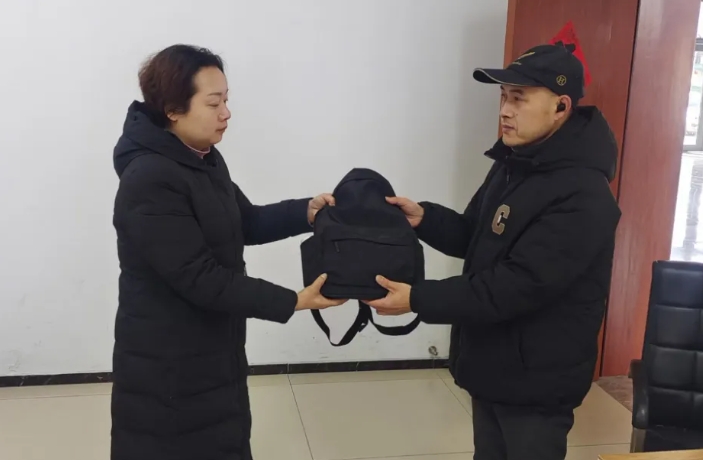 暖新聞 || ?馬鞍山長客:旅客為含山中心客運站點贊