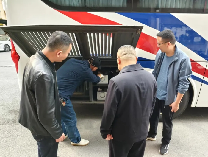 ?都市城際公交：開展安全生產(chǎn)重大風(fēng)險隱患自查