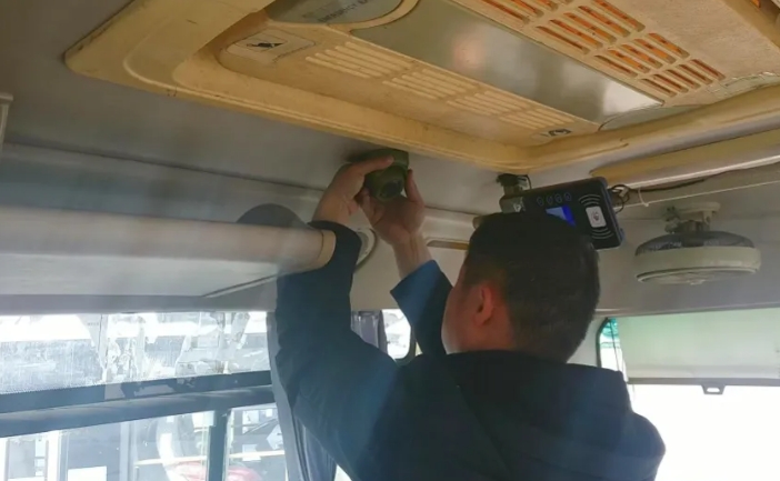 馬鞍山長(zhǎng)客 含山長(zhǎng)運(yùn)開(kāi)展車載設(shè)備專項(xiàng)檢修