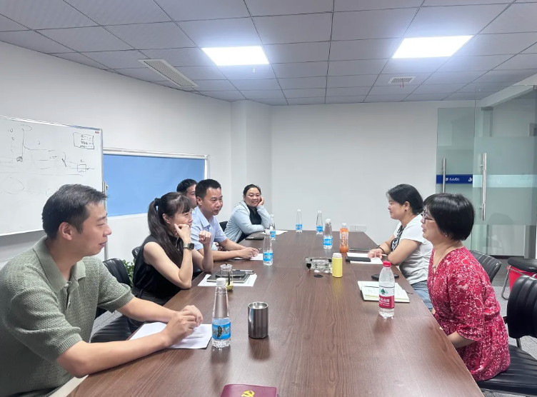 九江長運：寧波旅游集散中心到九江市旅游集散中心進行業(yè)務(wù)交流