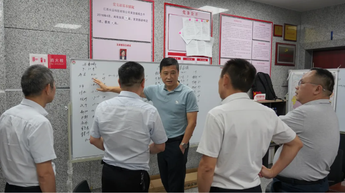 占梁到長運(yùn)科技指導(dǎo)校園直通車工作