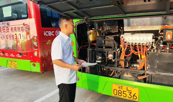 鷹潭公司：扎實(shí)做好“十一”期間安全保障工作