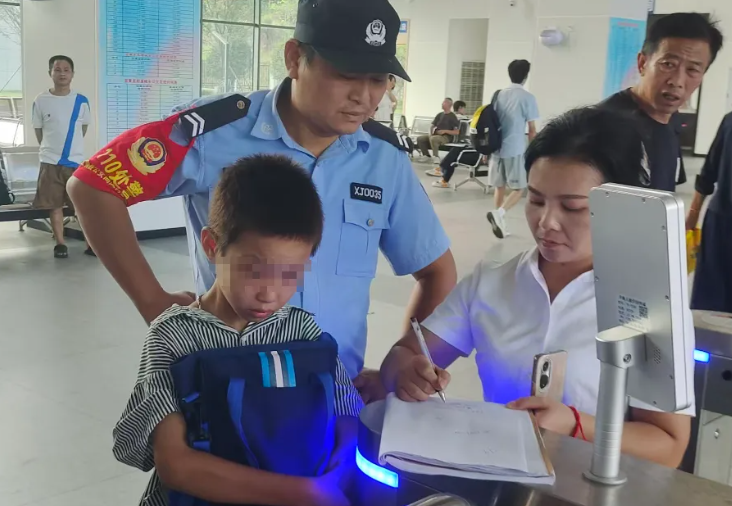 暖新聞 || ?撫州長(zhǎng)運(yùn)：多方接力 助孩童回家