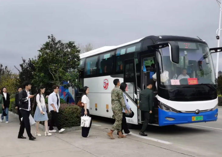 撫州長運：圓滿完成全省“愛我國防”總決賽運輸任務