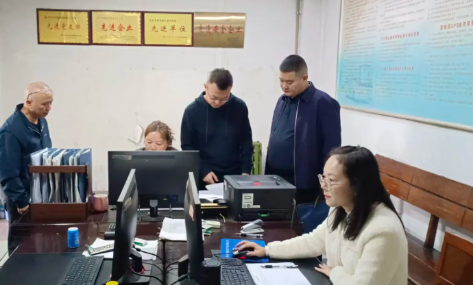 萍鄉(xiāng)長運:開展安全生產(chǎn)排查