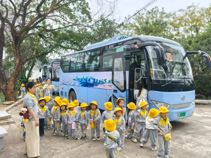 九江長運：四年之約！金色搖籃幼兒園再乘廬山公交研學(xué)