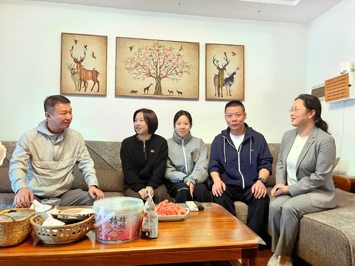 上饒汽運(yùn) 開展廉政家訪 筑牢廉潔根基