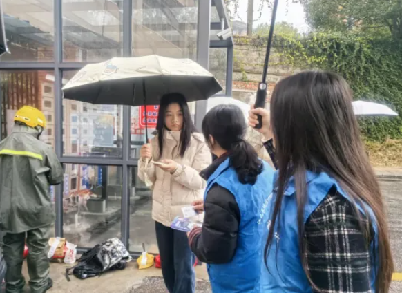 撫州長運(yùn)：撫州客運(yùn)總站開展推廣“校園直通車”活動